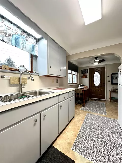 3413 S S Pne, Akron, MI 48701 photo 11