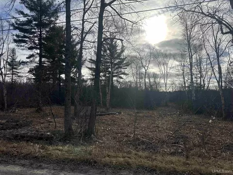 tbd N Old State South Ii, Escanaba, MI 49829
