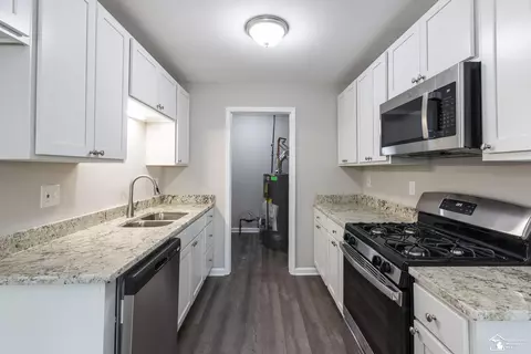 4207 Venoy, Wayne, MI 48184 photo 12