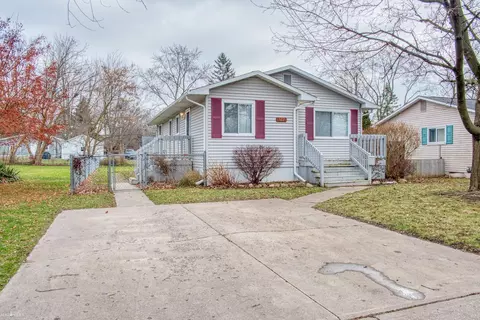 322 Randolph, Owosso, MI 48867
