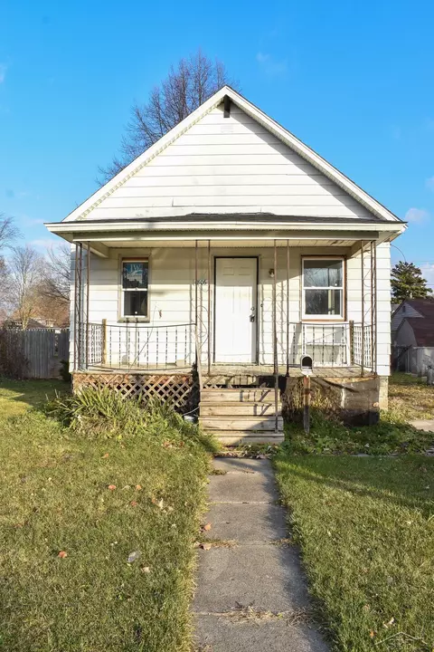 1806 Burnham, Saginaw, MI 48602