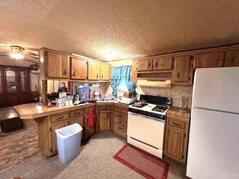 5398 18th, Escanaba, MI 49829 photo 6