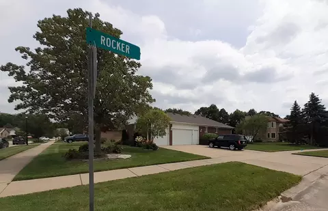 22600 Bluewater, Macomb, MI 48044 photo 5