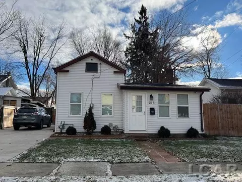213 Jordan, Adrian, MI 49221