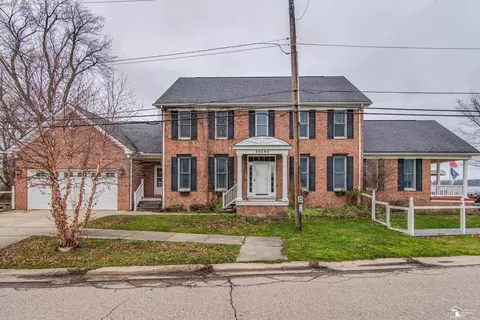 30295 Adams, Gibraltar, MI 48173