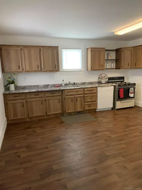 7867 Ruby, Utica, MI 48317 photo 6