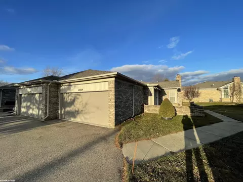 50170 Sebring, Macomb, MI 48044 photo 6