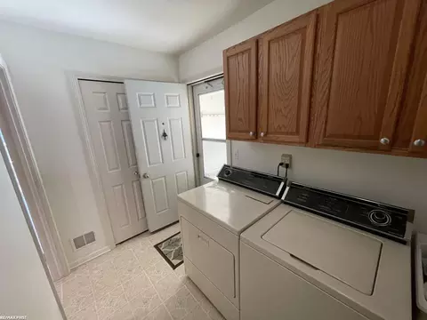 50170 Sebring, Macomb, MI 48044 photo 19