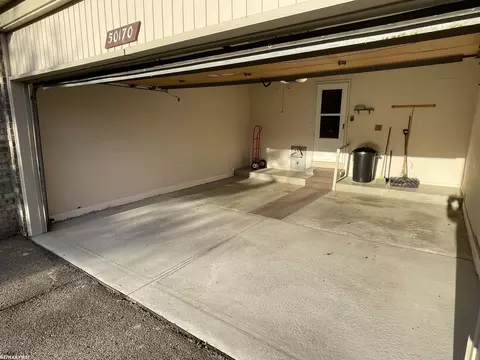 50170 Sebring, Macomb, MI 48044 photo 7