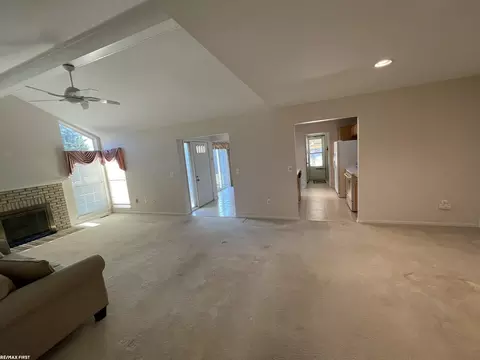 50170 Sebring, Macomb, MI 48044 photo 8
