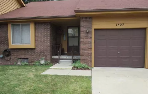 1327 Leisure, Flint, MI 48507