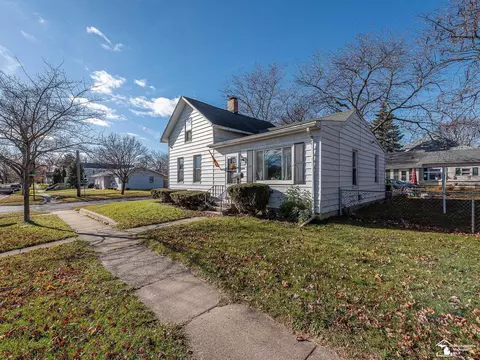 628 Smith, Monroe, MI 48161