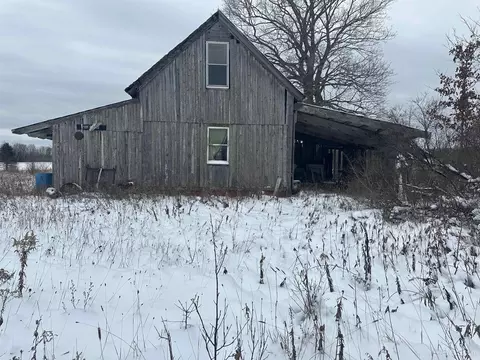 V/l Niemi, Trenary, MI 49891