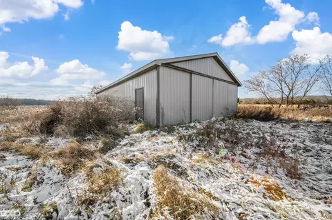 10207 Bryce, Avoca, MI 48006 photo 13