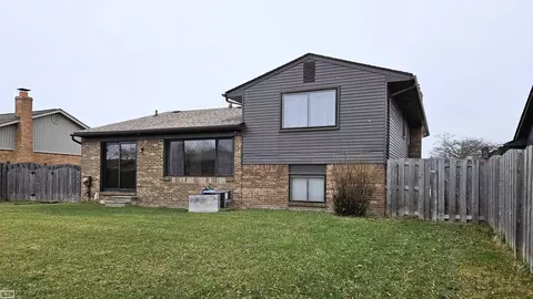 46049 Apple, Macomb Twp, MI 48044 photo 30