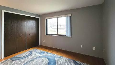 46049 Apple, Macomb Twp, MI 48044 photo 19