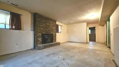 46049 Apple, Macomb Twp, MI 48044 photo 22