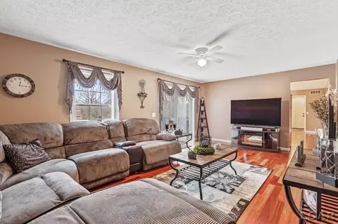 1260 Sutton, Adrian, MI 49221 photo 11