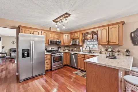 1260 Sutton, Adrian, MI 49221 photo 13