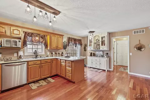 1260 Sutton, Adrian, MI 49221 photo 20