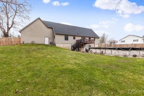 1260 Sutton, Adrian, MI 49221 photo 4