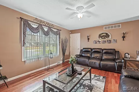 1260 Sutton, Adrian, MI 49221 photo 8