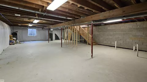 4375 Valencia, Capac, MI 48014 photo 27