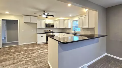 4375 Valencia, Capac, MI 48014 photo 15