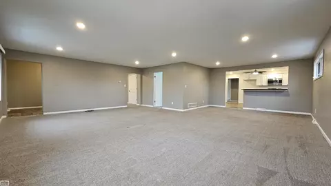 4375 Valencia, Capac, MI 48014 photo 9