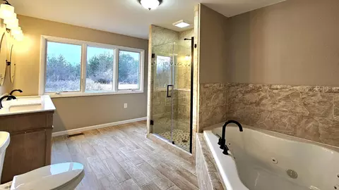 4375 Valencia, Capac, MI 48014 photo 18