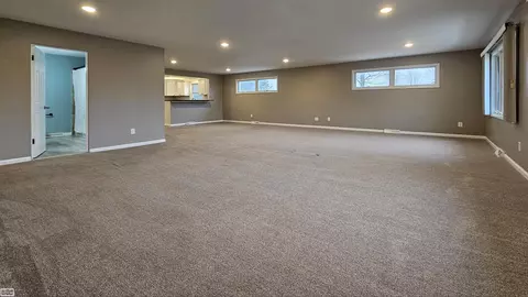 4375 Valencia, Capac, MI 48014 photo 7