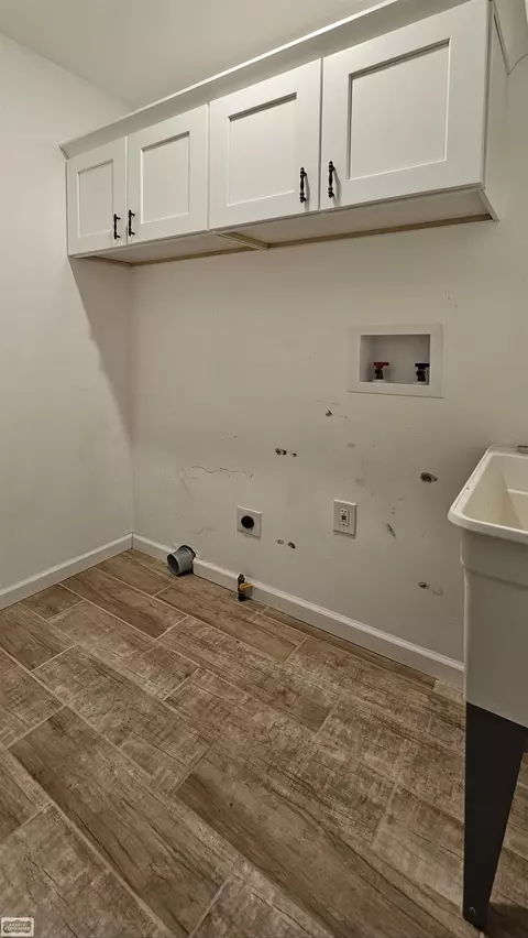 4375 Valencia, Capac, MI 48014 photo 23