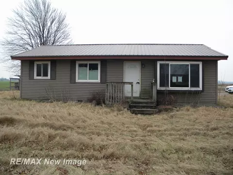 3743 W Redstone, Saint Louis, MI 48880