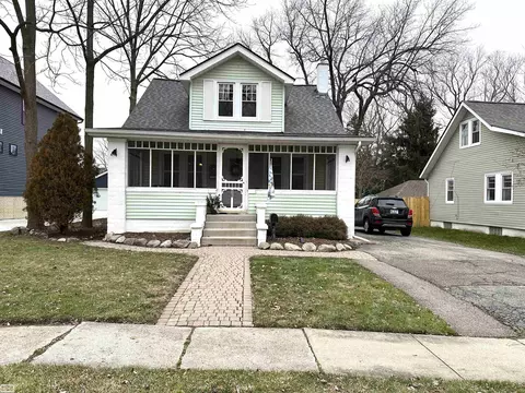 253 Fairgrove, Romeo, MI 48065