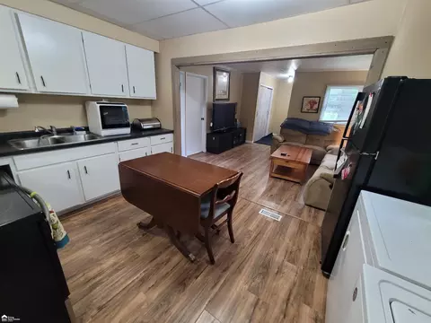 7403 Johnson, Flushing, MI 48433 photo 6