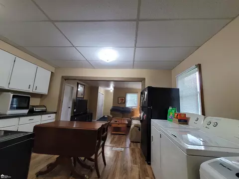 7403 Johnson, Flushing, MI 48433 photo 7