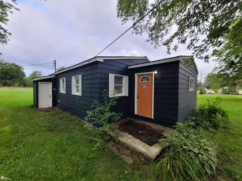 7403 Johnson, Flushing, MI 48433 photo 1