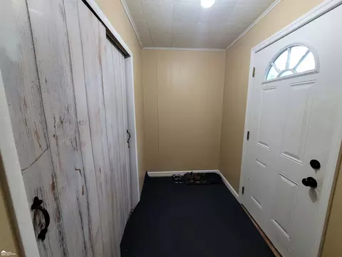 7403 Johnson, Flushing, MI 48433 photo 3