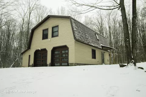 9833 Keewanee, Gaylord, MI 49735