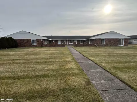 32731 Valley, Warren, MI 48093