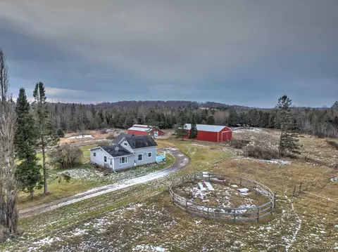 N17059 Co Rd 579, Hermansville, MI 49847
