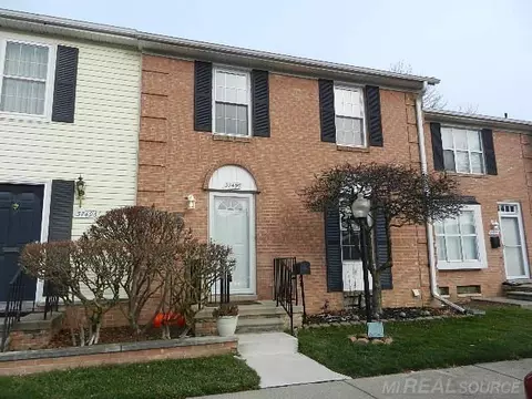 37495 Charter Oaks UNIT 268/ 40, Clinton Township, MI 48036