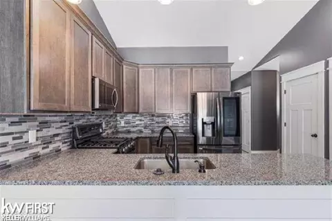 11142 Brahms, Davison, MI 48423 photo 8