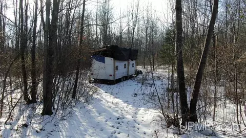 1380 Hill, Wakefield, MI 49968