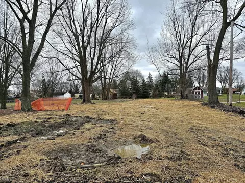 2232 Maplecrest, Sterling Heights, MI 48310 photo 3