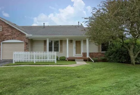 1400 North Dr, Saint Clair Shores, MI 48082