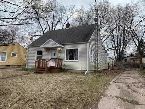 4218 Circle, Flint, MI 48507 photo 2