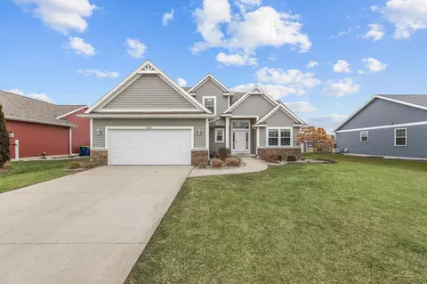 5831 Stone Briar, Freeland, MI 48623