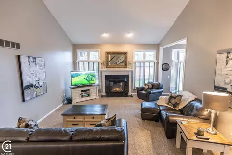 50119 Josephine, Macomb, MI 48044 photo 15
