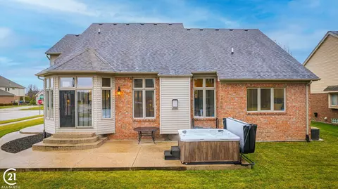 50119 Josephine, Macomb, MI 48044 photo 8